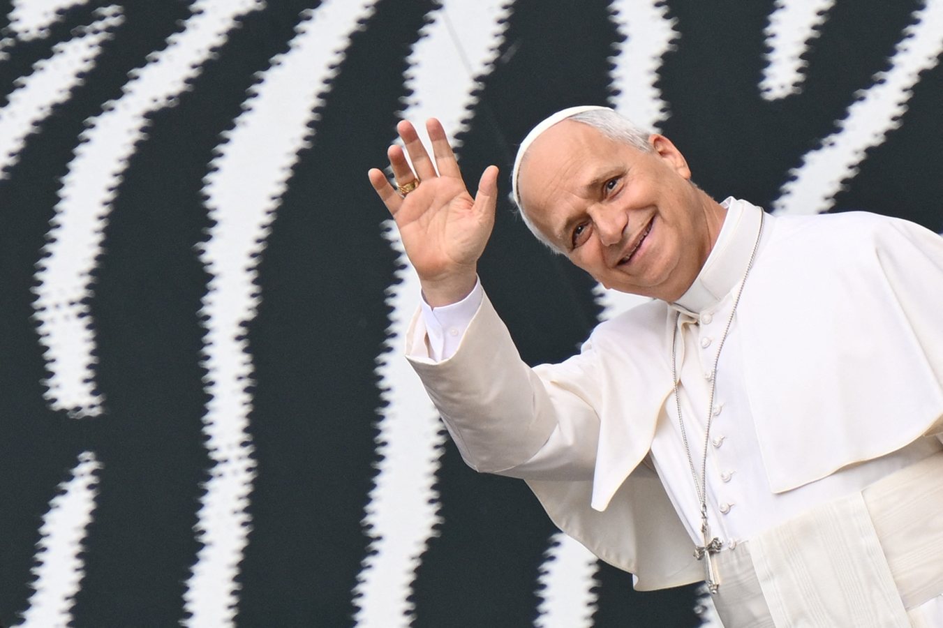 Le pape Léon XIV révèle être atteint d'un nodule pulmonaire