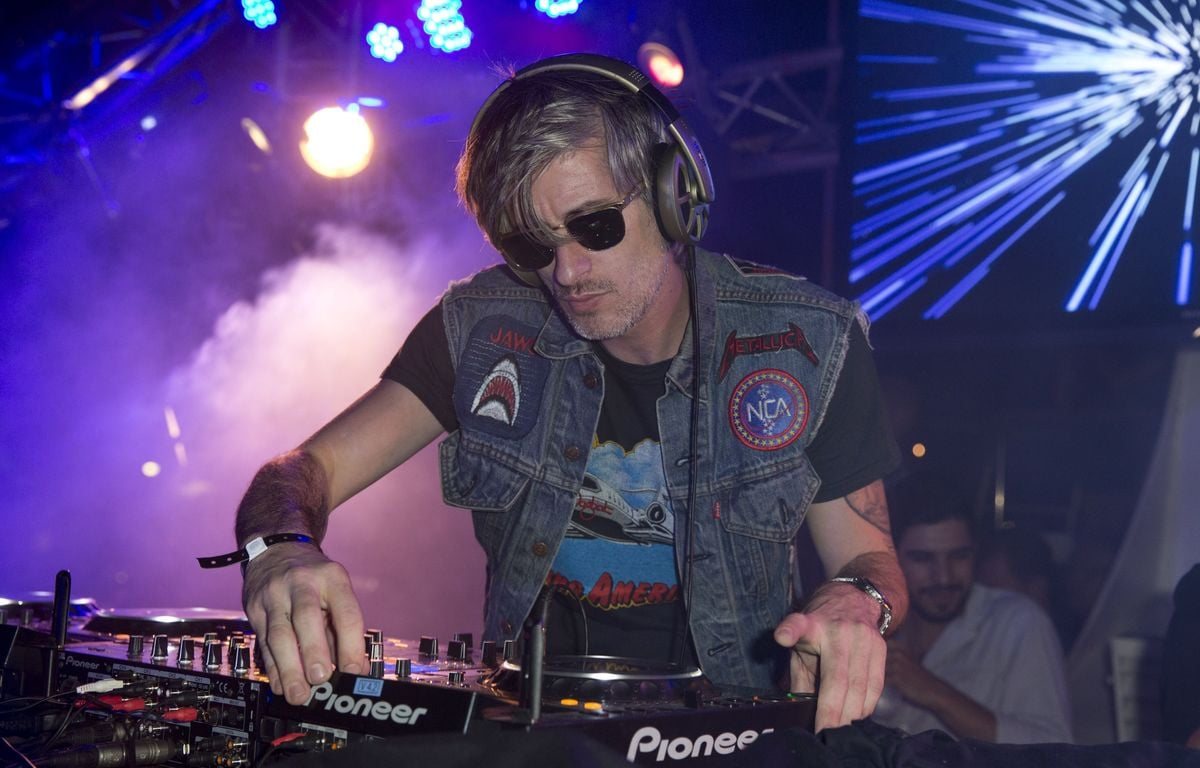 Mort de Kavinsky, figure majeure de la French Touch et pionnier de la synthwave