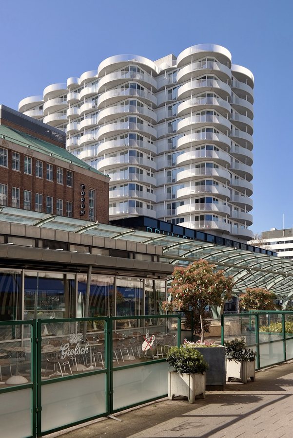 Décès d’Elia Zenghelis, cofondateur d’OMA et figure majeure de l’enseignement de l’architecture