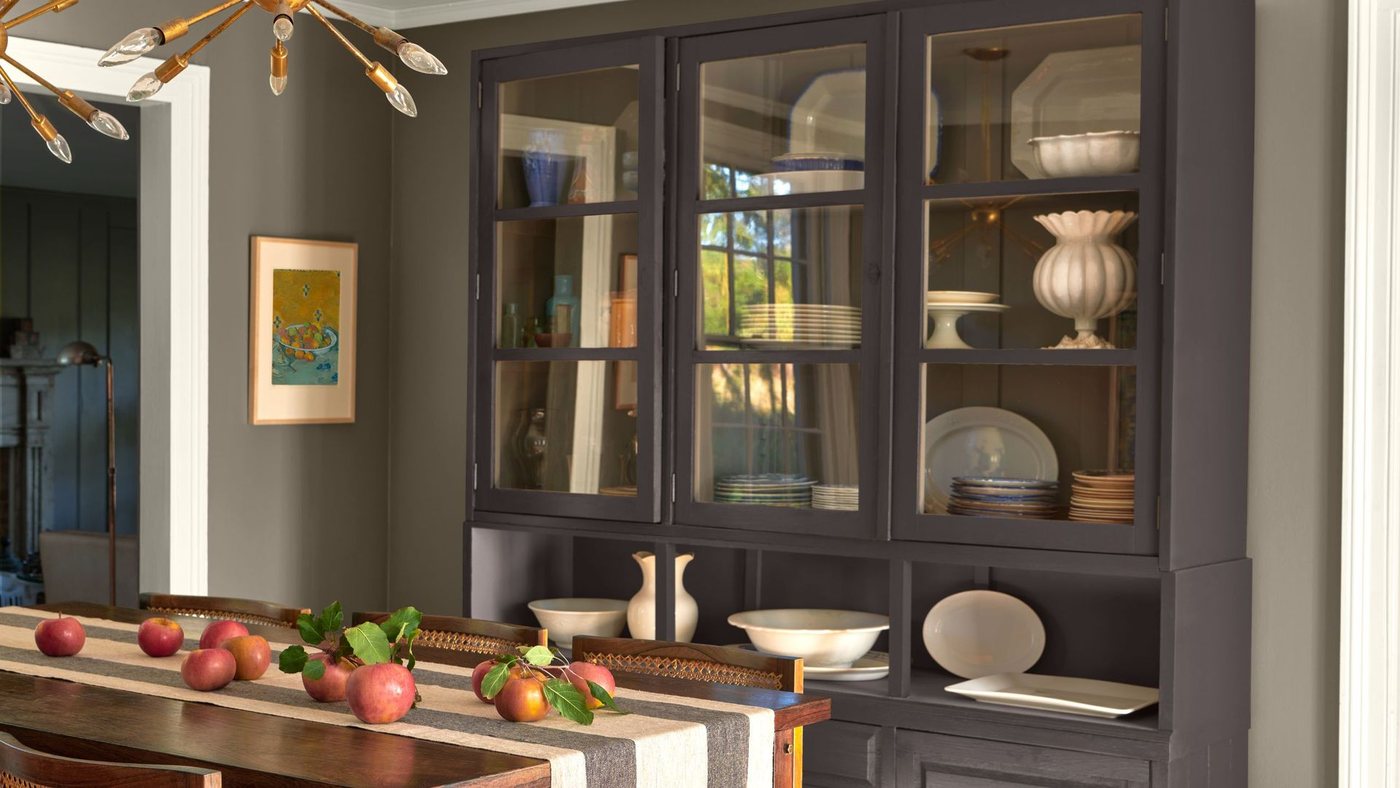 Benjamin Moore dévoile sa palette « Feels Like Fall » aux tons profonds et traditionnels