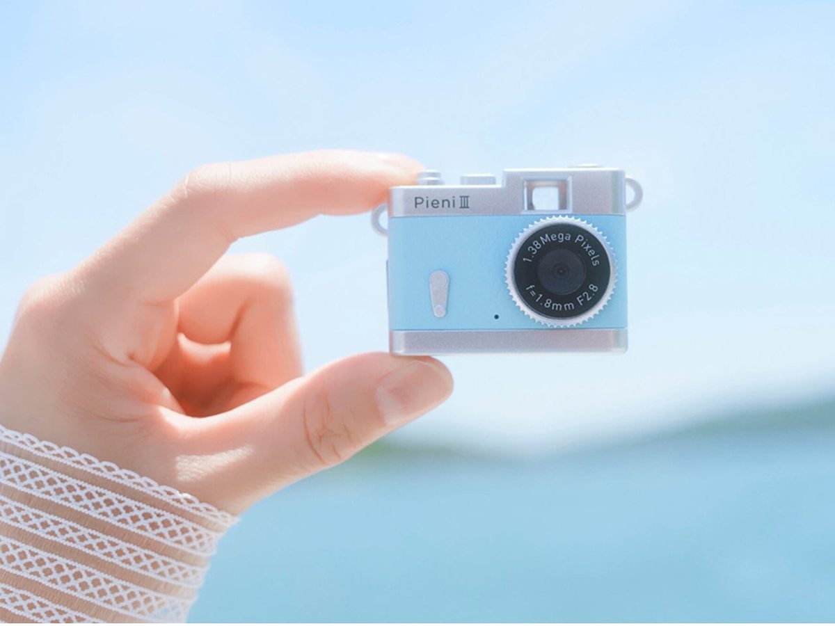 Kenko dévoile le Pieni III, un appareil photo numérique de 18 grammes sans écran
