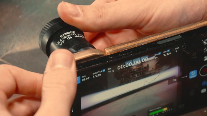 Un ingénieur remplace les objectifs de son iPhone par des optiques C-mount et EF-mount