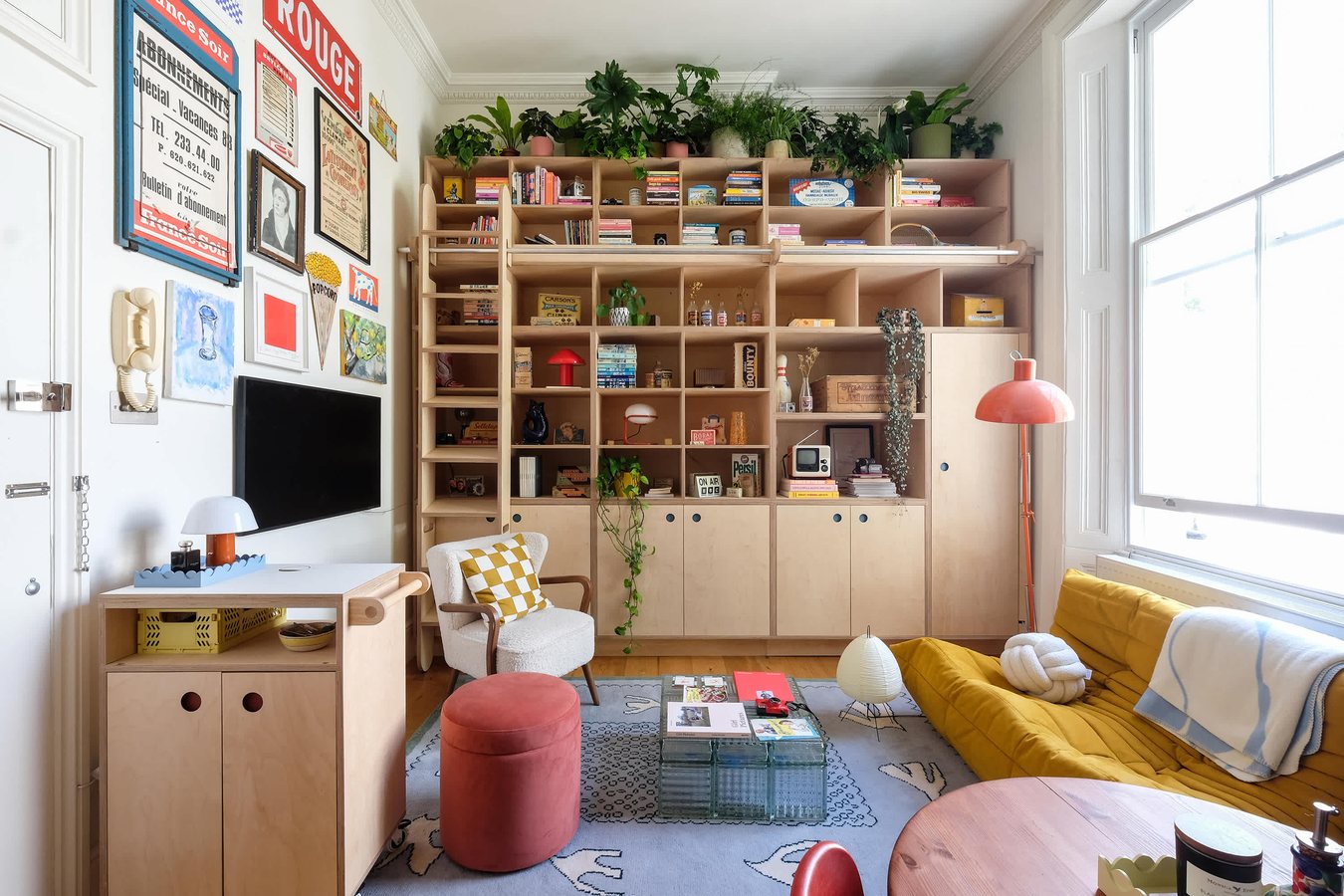 Deux conseils de home stagers pour décorer une bibliothèque plus facilement
