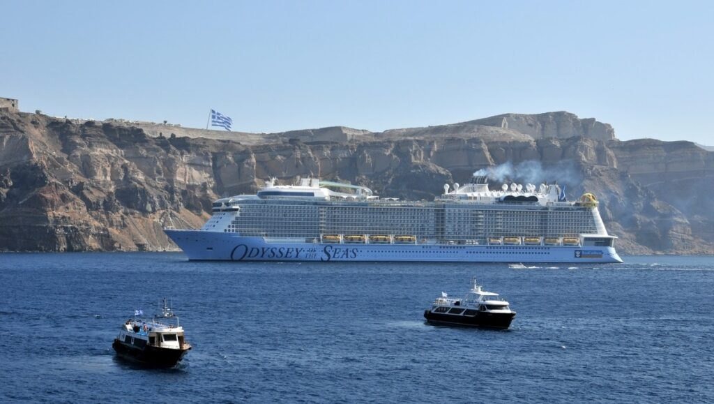 Une passagère survit 20 heures en mer après être tombée d'un paquebot au large de la Grèce