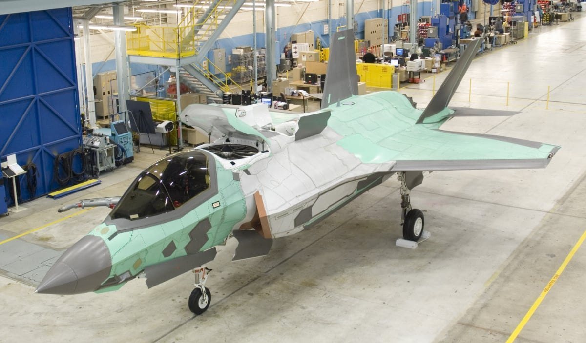 Le Pentagone et Lockheed Martin s'accordent sur 850 F-35 en dix ans