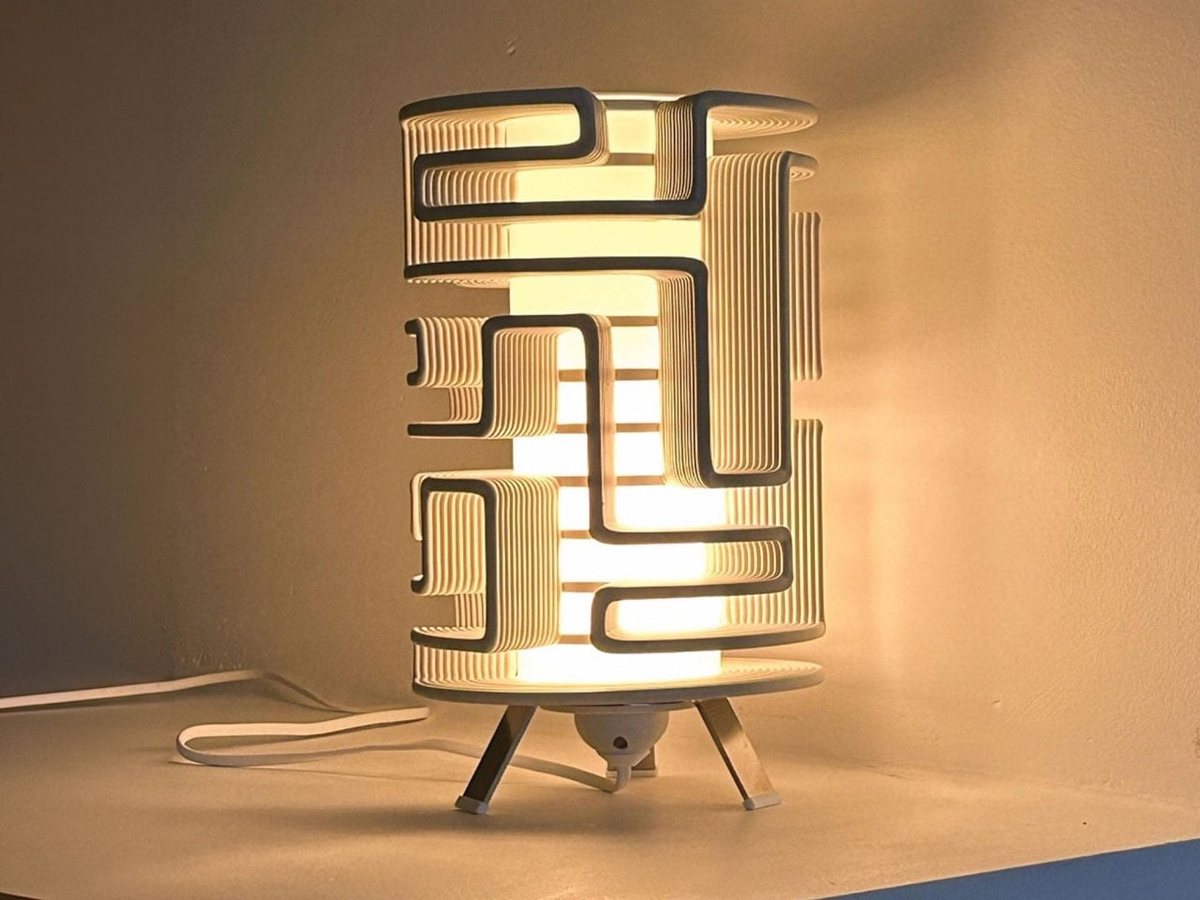 Des lampes imprimées en 3D transforment la lumière en objet sculptural