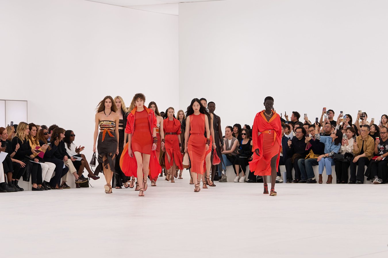 Hermès, Louis Vuitton, Chanel et Prada dominent le classement 2026 des marques de mode
