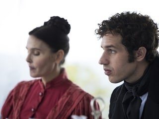 « Le Rouge et le noir » : la mini-série de Gaël Morel avec Virginie Ledoyen et Victor Belmondo arrive sur France 2