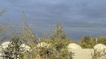 Une station de communication satellite sabotée en Pologne, Varsovie soupçonne Moscou