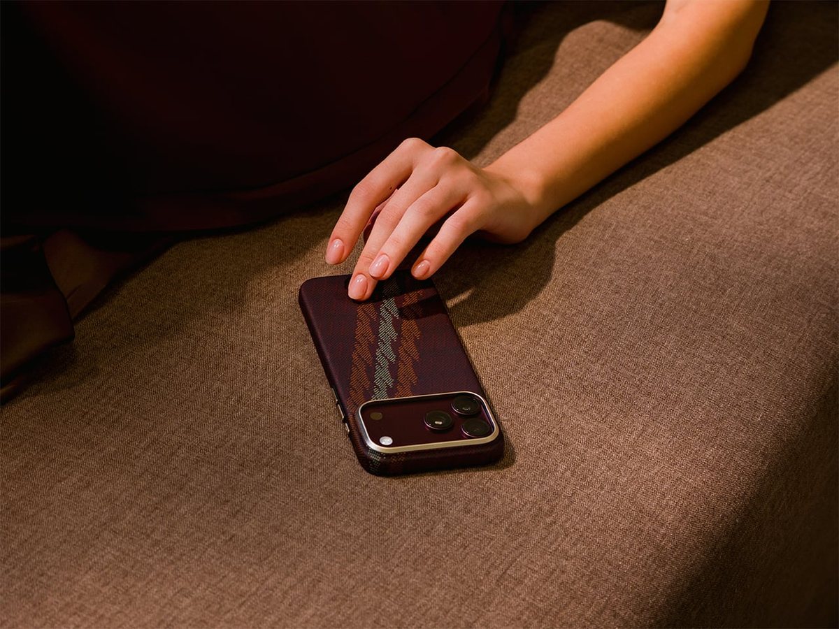 Ninja Labs lance une pochette MagSafe extensible pour smartphone