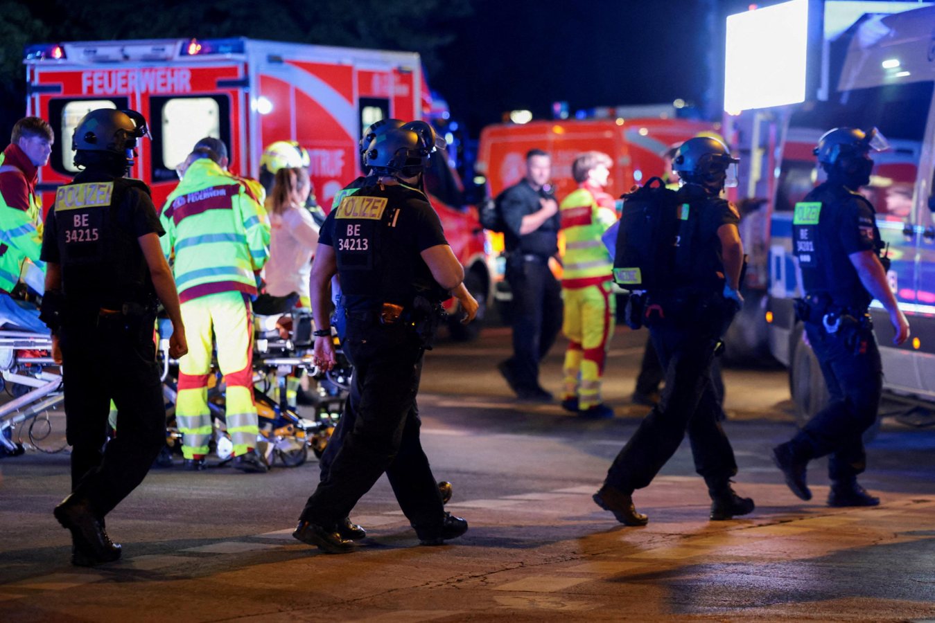 Berlin: une voiture fonce dans la foule de la Gay Pride, un mort et seize blessés